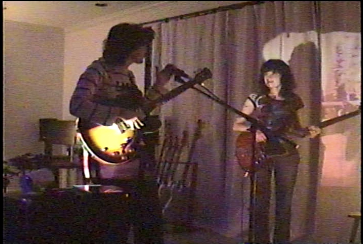 Bass performance photo